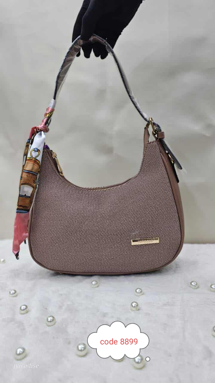 Premium quality women bags code 8899