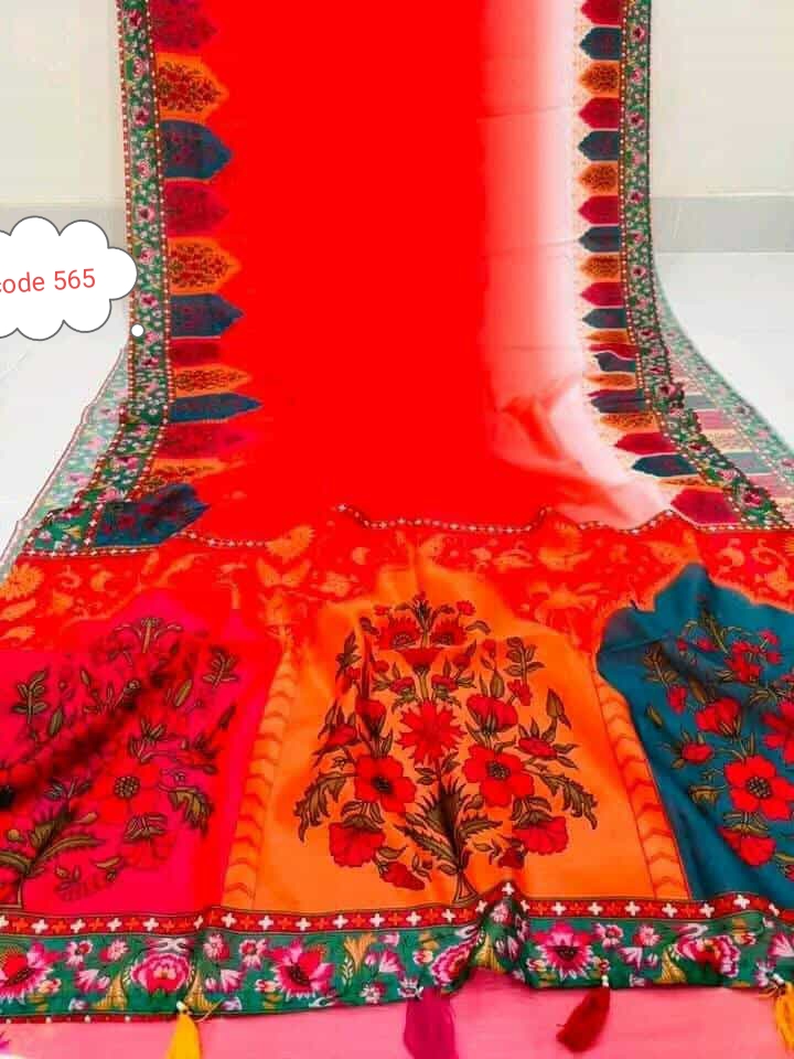 Exclusive Digital print saree code 565