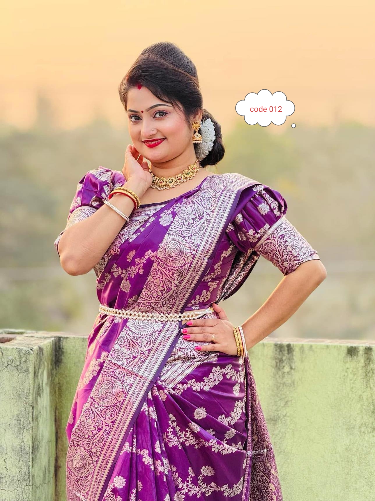 Premium quality benaroshi katan saree code 012