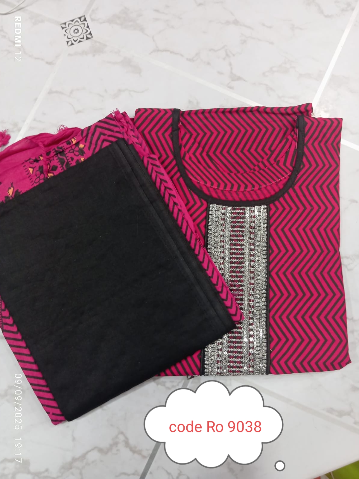 Aarong pure cotton with embroidery secuince work code RO 9038