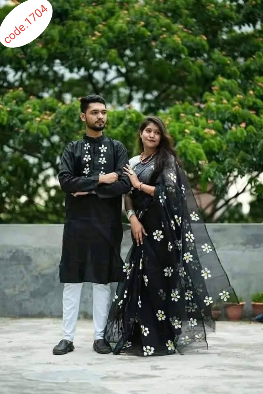 Hand Print saree with Punjabi couple set code 1704