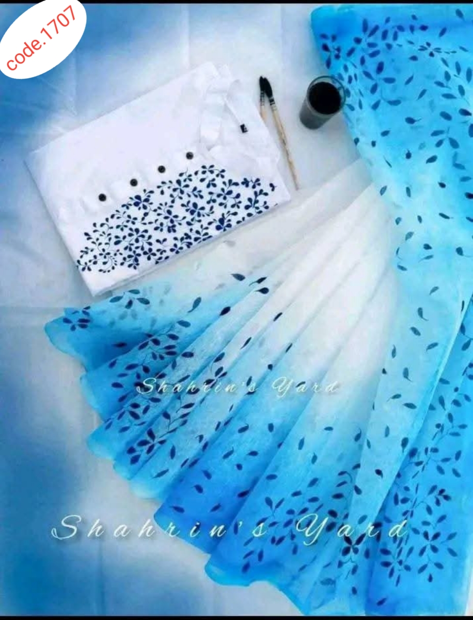 Hand Print saree with Punjabi couple set code 1707