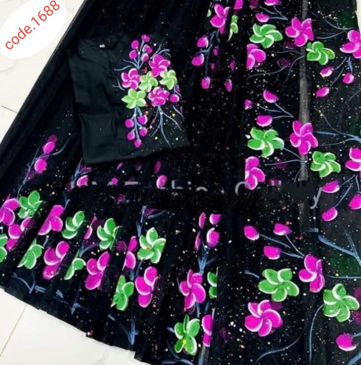 Hand Print saree with Punjabi couple set code 1688