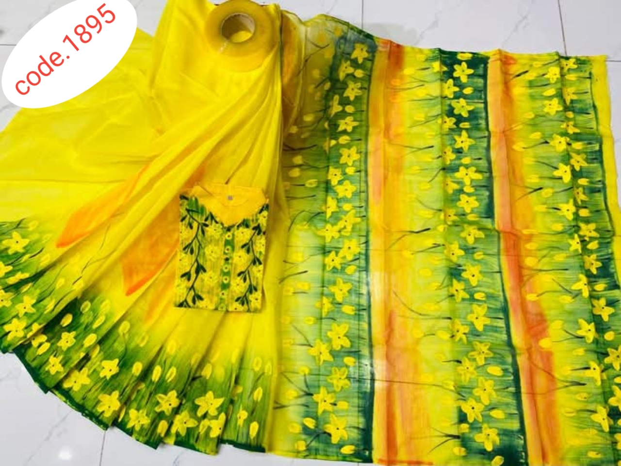 Hand Print saree with Punjabi couple set code 1895