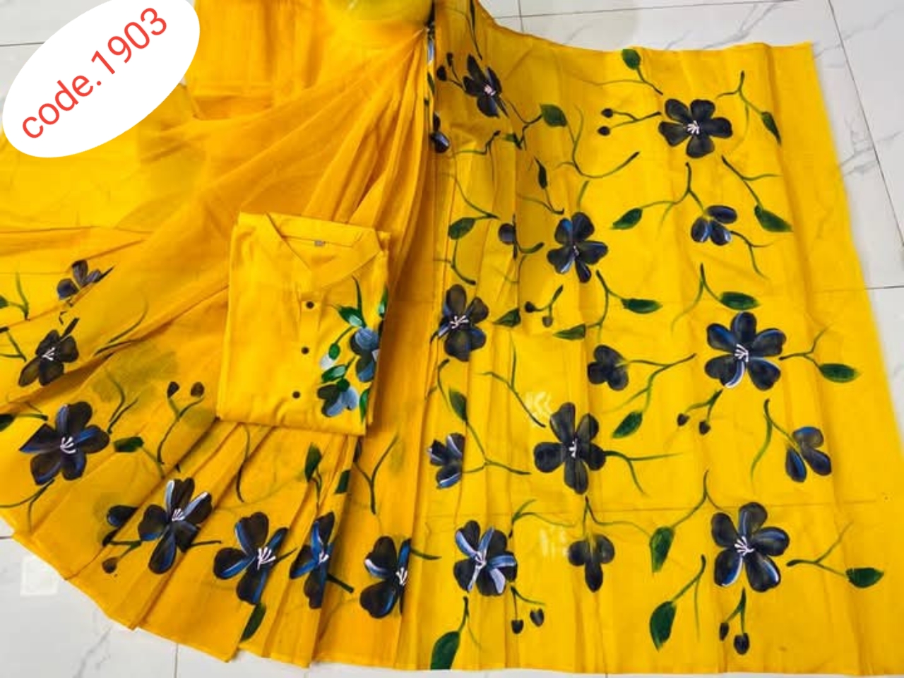 Hand Print saree with Punjabi couple set code 1903