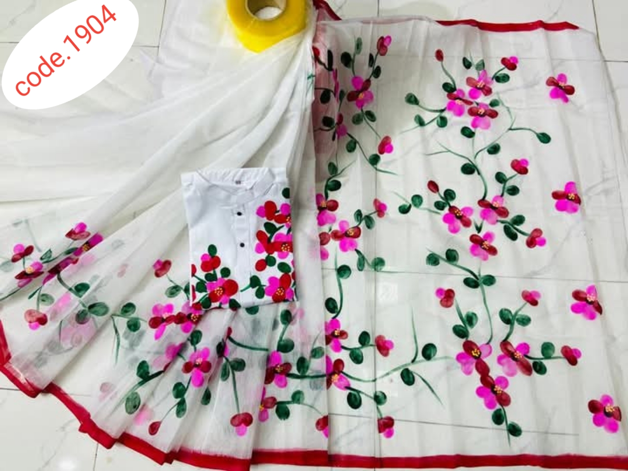 Hand Print saree with Punjabi couple set code 1904