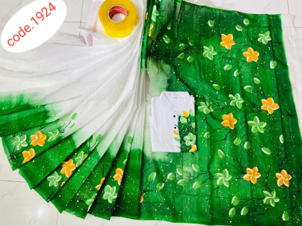 Hand Print saree with Punjabi couple set code 1924