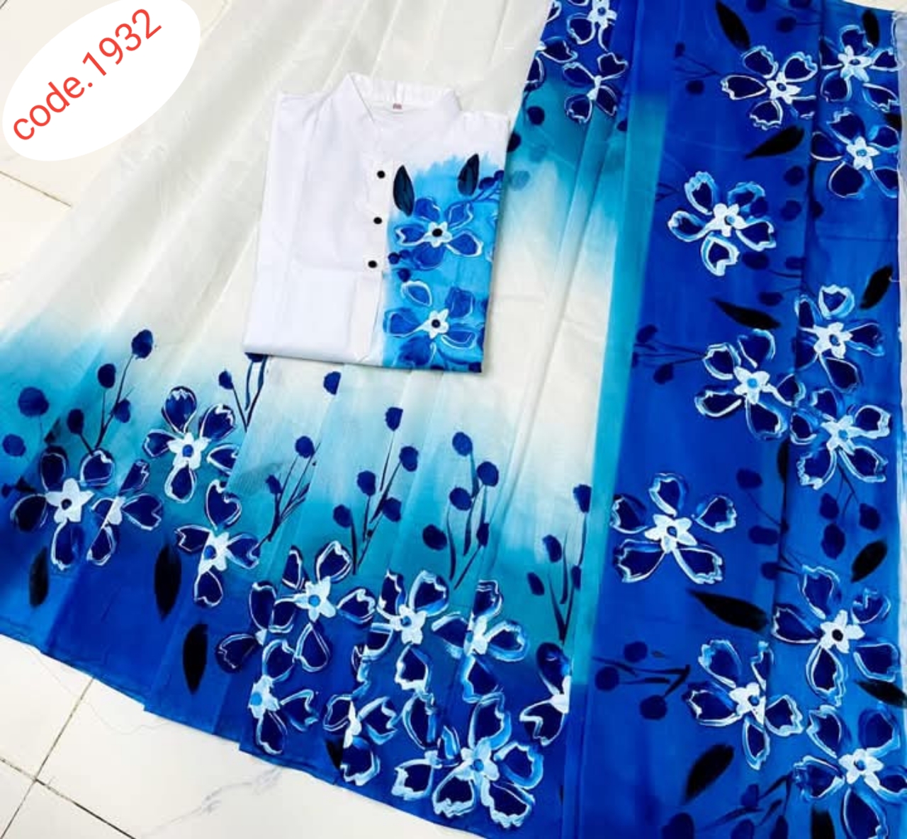 Hand Print saree with Punjabi couple set code 1932