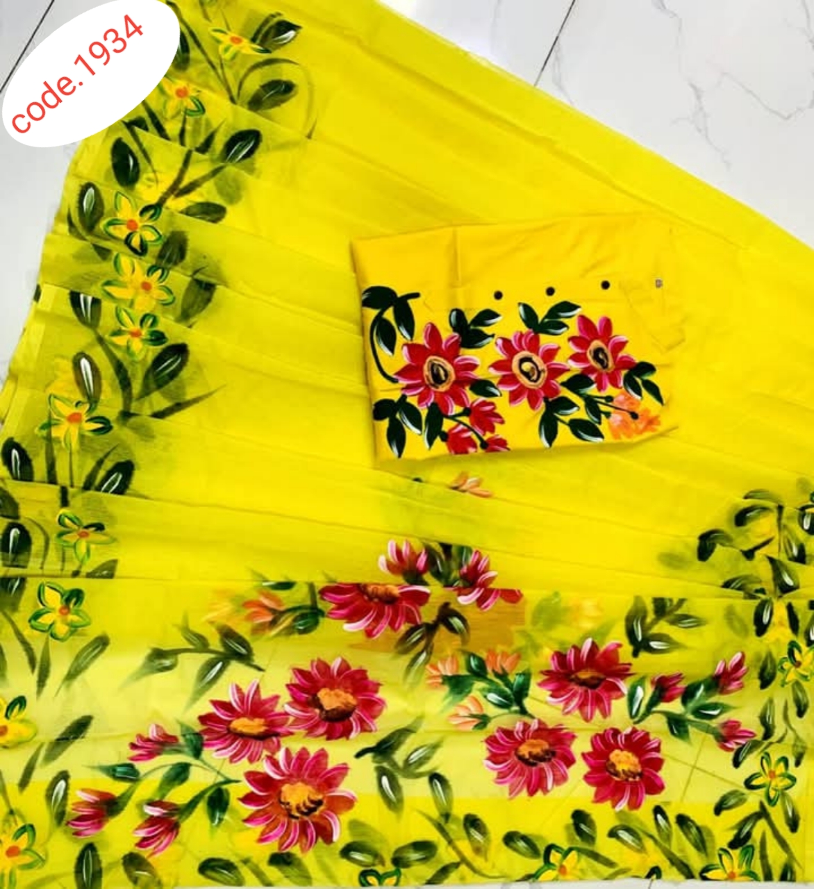 Hand Print saree with Punjabi couple set code 1934