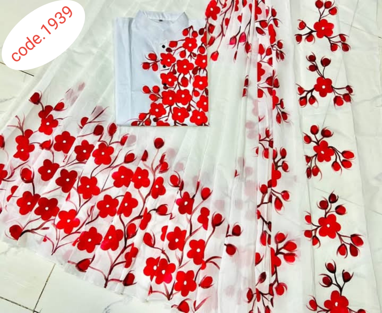 Hand Print saree with Punjabi couple set code 1939