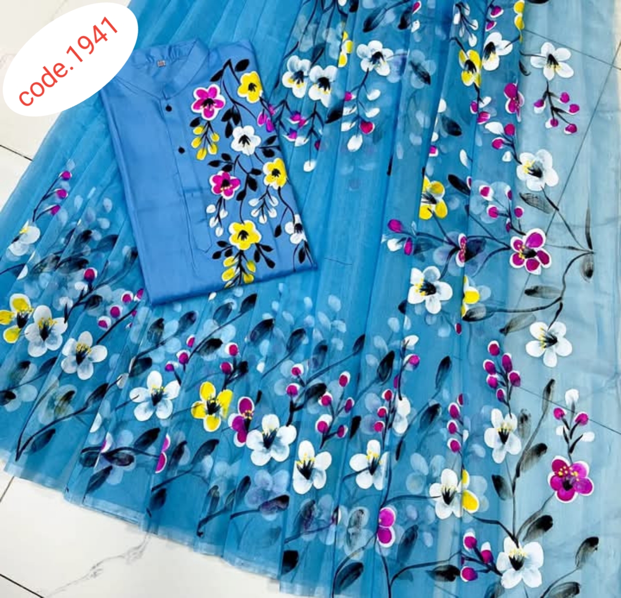 Hand Print saree with Punjabi couple set code 1941