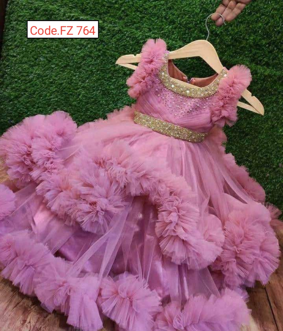 Baby party dress code. FZ 764