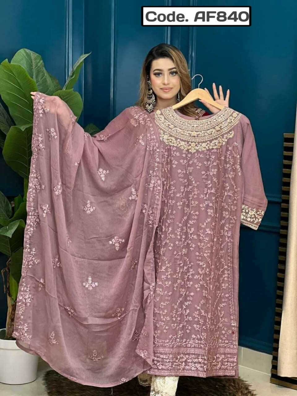 Pakistani Ceep Cenun jorjet Embrodery kaj kora .Code. AF840