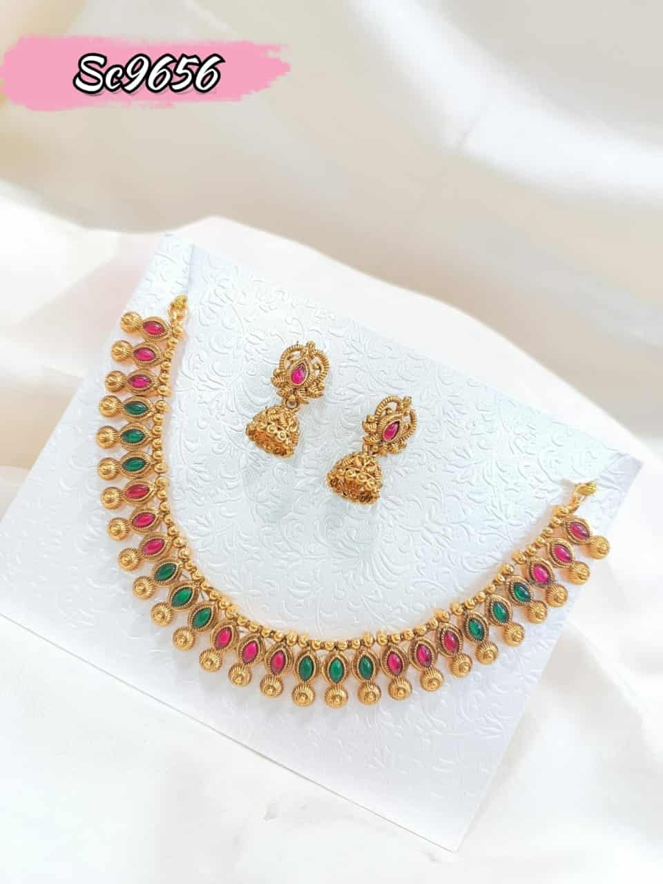 Jwellery collection SC 9656