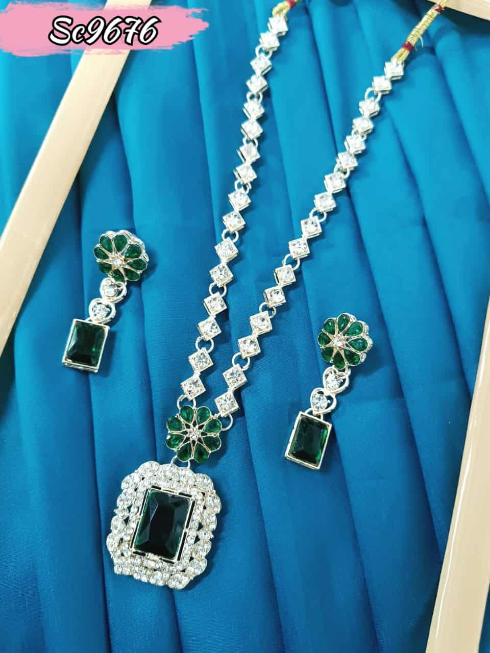 Jewelry collection Sc 9676