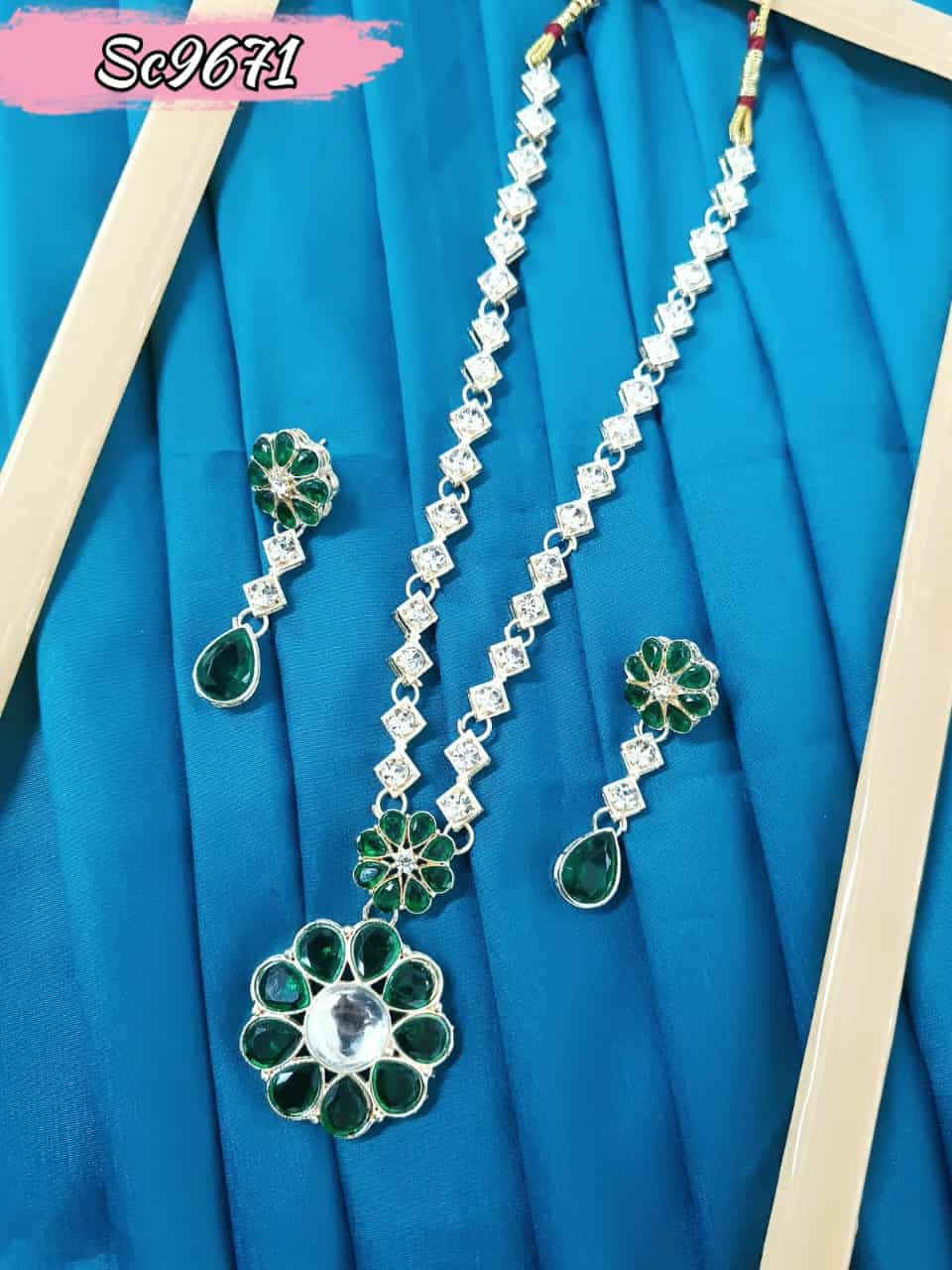 Jewelry collection Sc 9671