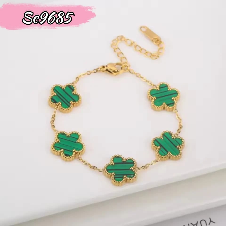 Korian Breslite Sc 9685