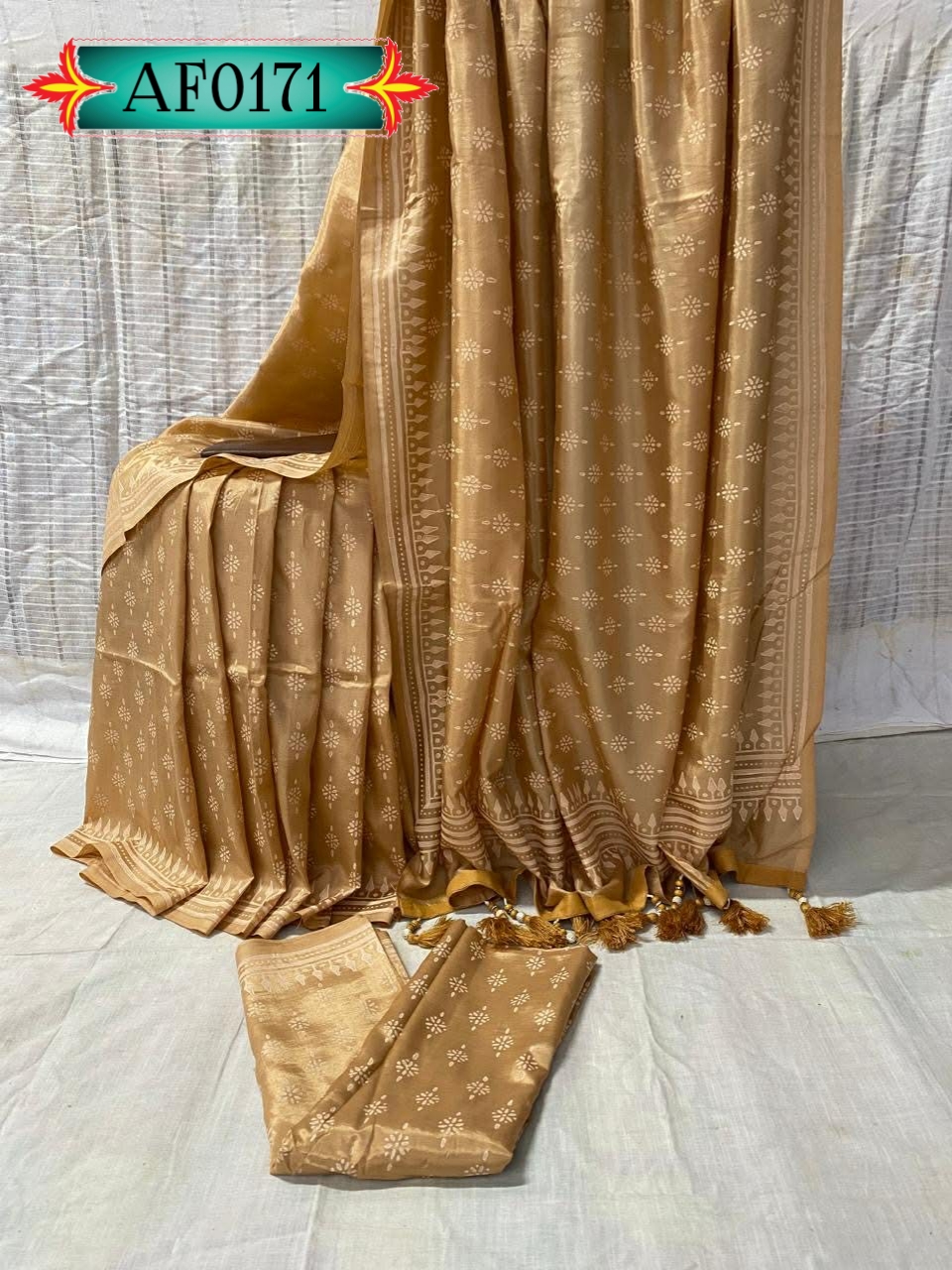 তিন শেড টার্সেল সিল্ক শাড়ি Code. AF0171